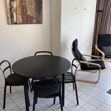 Cape Cod 402 Apartment นิวว์ปอร์ท ภายนอก รูปภาพ